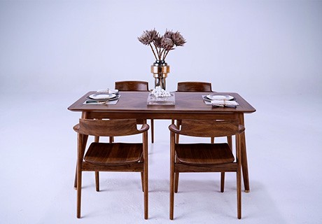 胡桃K餐桌